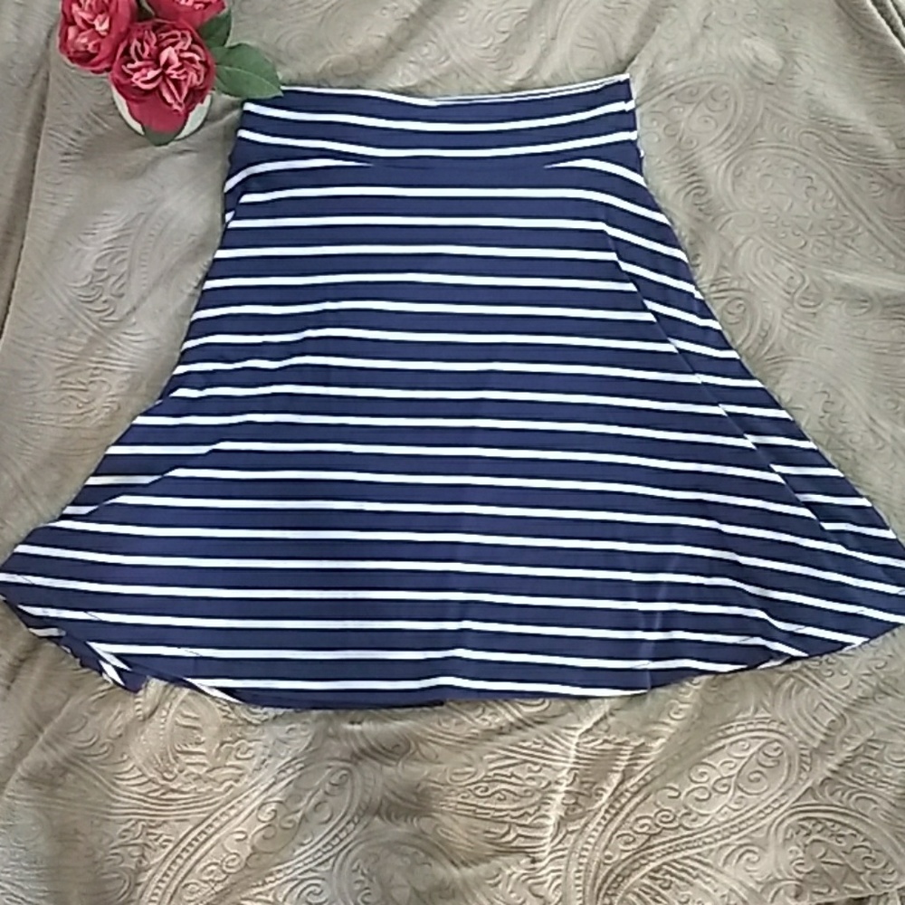 ☀️OLD NAVY Nautical Skirt